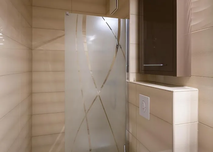 Kriszta Balatonalmádi