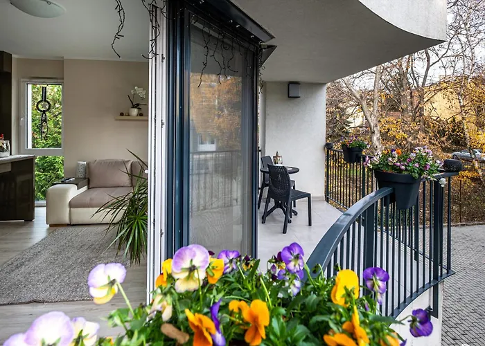 Kriszta Balatonalmádi